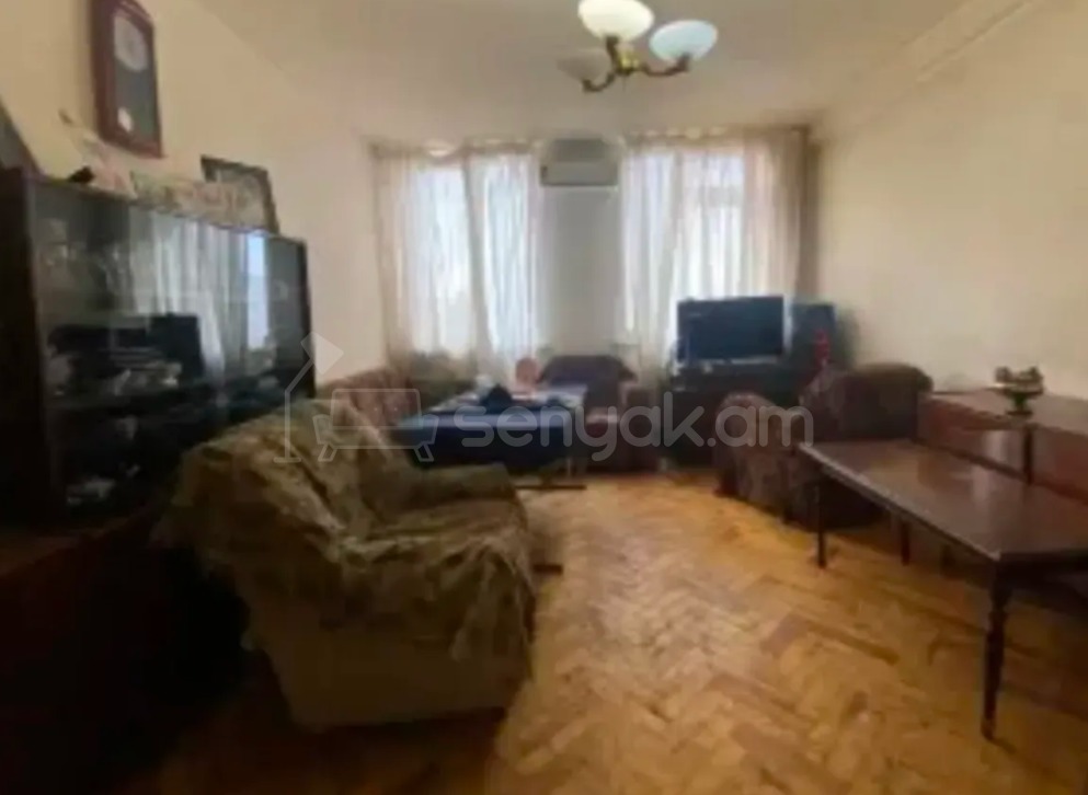 3 Սենյականոց Բնակարան, 80քմ, 9/10 հարկ, Պետական Վիճակում