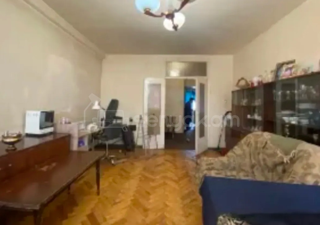 3 Սենյականոց Բնակարան, 80քմ, 9/10 հարկ, Պետական Վիճակում