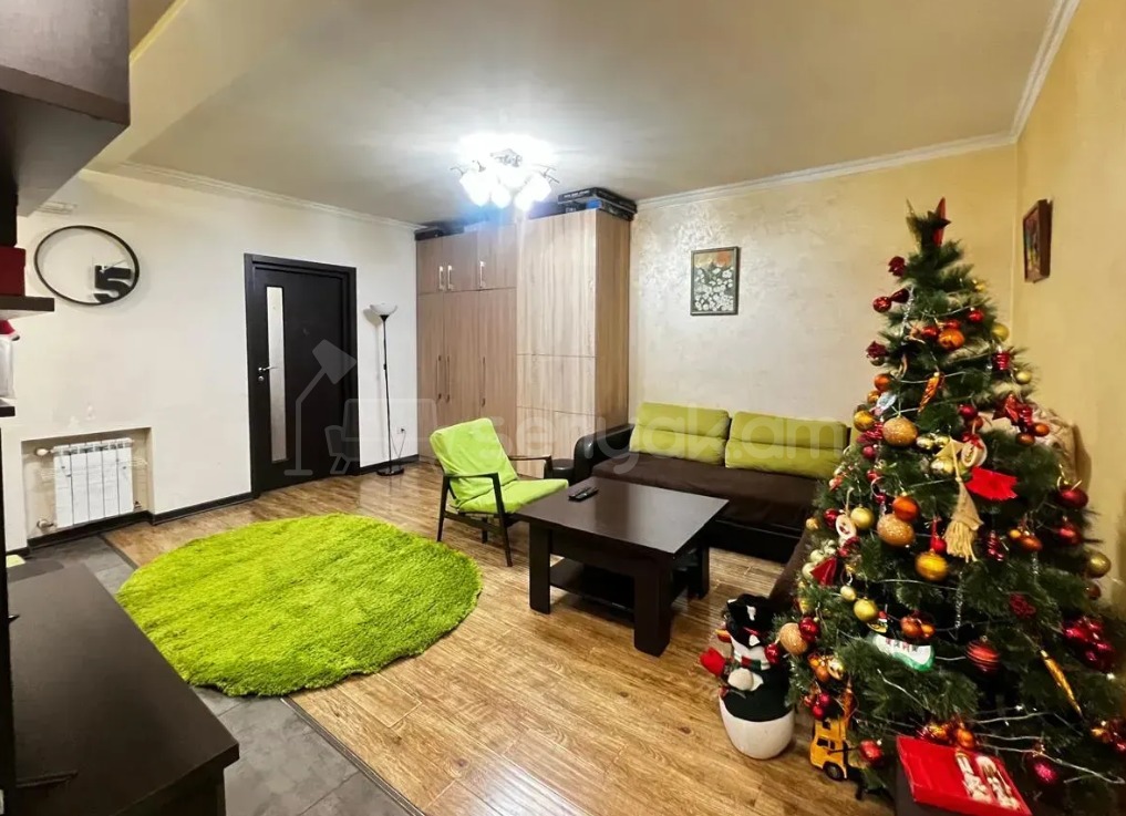 2 Սենյականոց Բնակարան Քարե Շենքում, 40քմ, 2/5 հարկ, Կապիտալ Վերանորոգված