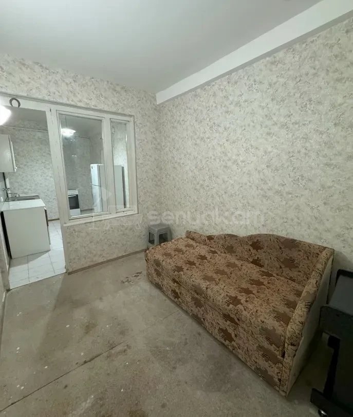 1 Սենյականոց Բնակարան Քարե Շենքում, 48քմ, 4/5 հարկ, Կոսմետիկ Վերանորոգված, Մասամբ Կահավորված, Արևկող