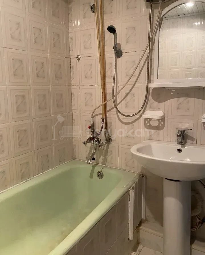 2 Սենյականոց Բնակարան, 66քմ, 8/9 հարկ, Նորմալ Վիճակում, Կահավորված, Արևկող