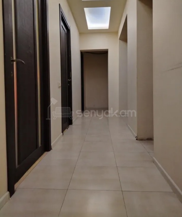 3 Սենյականոց Բնակարան, 97քմ, 9/9 հարկ, Կապիտալ Վերանորոգված