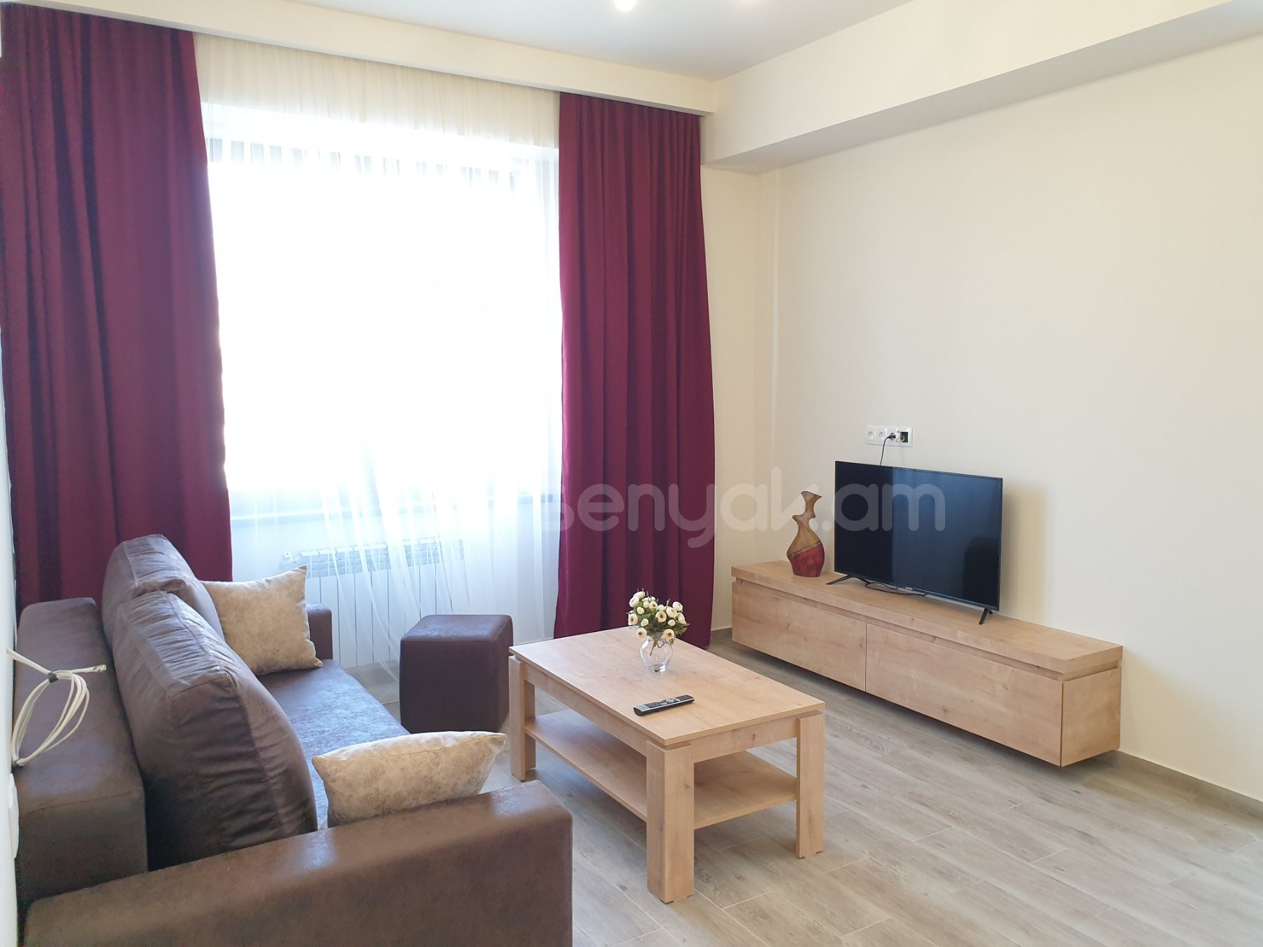 2 Սենյականոց Բնակարան Նորակառույցում, 50քմ, 8/12 հարկ, Դիզայներական Վերանորոգված, Կահավորված