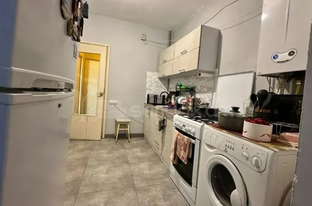 3 Սենյականոց Բնակարան, 73քմ, 9/9 հարկ, Կոսմետիկ Վերանորոգված