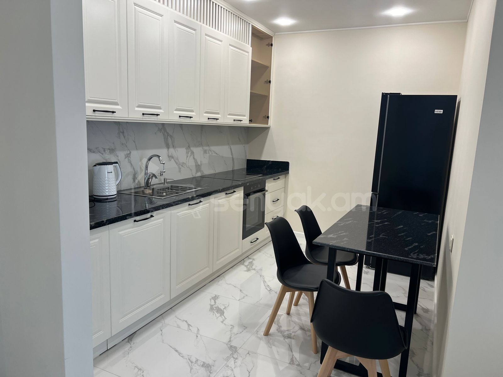 2 Սենյականոց Բնակարան Նորակառույցում, 57քմ, 11/16 հարկ, Դիզայներական Վերանորոգված