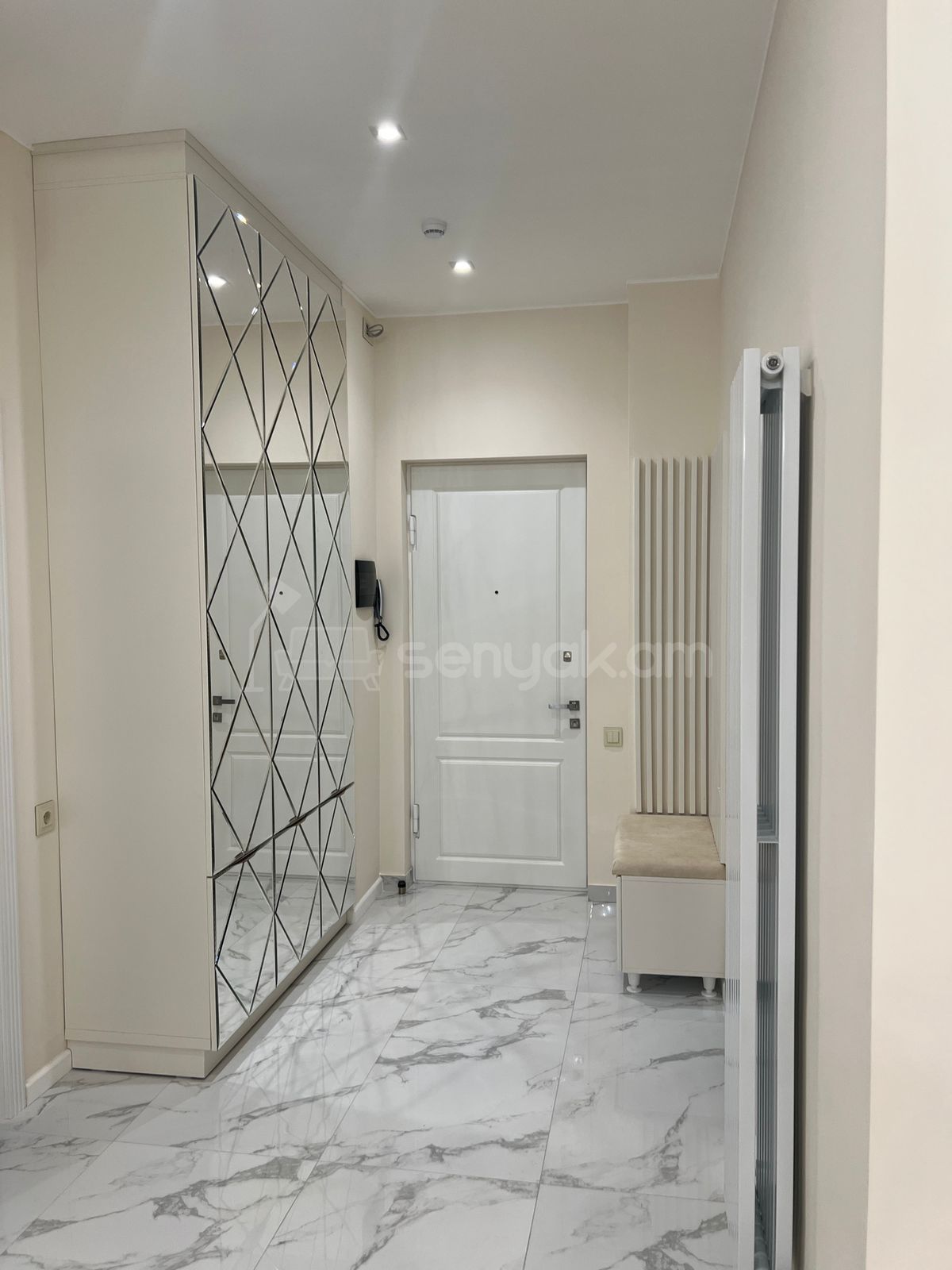 2 Սենյականոց Բնակարան Նորակառույցում, 57քմ, 11/16 հարկ, Դիզայներական Վերանորոգված