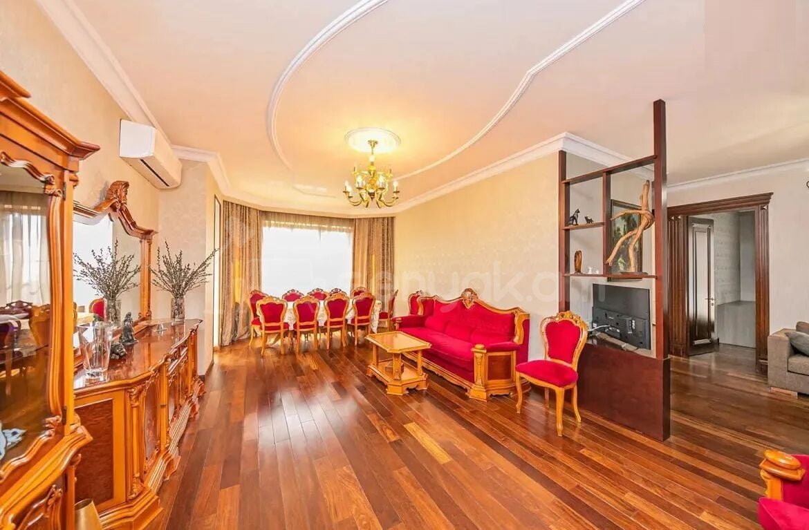 4 Սենյականոց Բնակարան, 130քմ, 8/16 հարկ, Դիզայներական Վերանորոգված