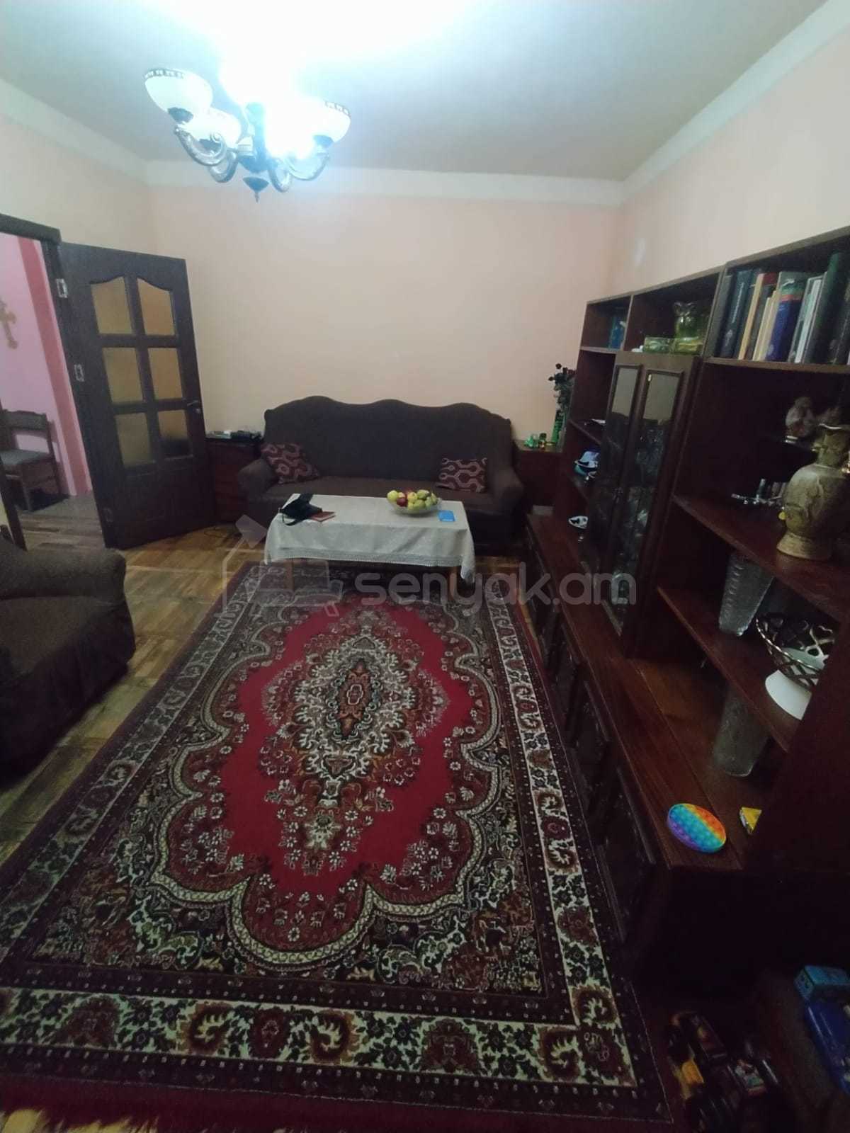 4 Սենյականոց Բնակարան, 110քմ, 11/16 հարկ, Նորմալ Վիճակում
