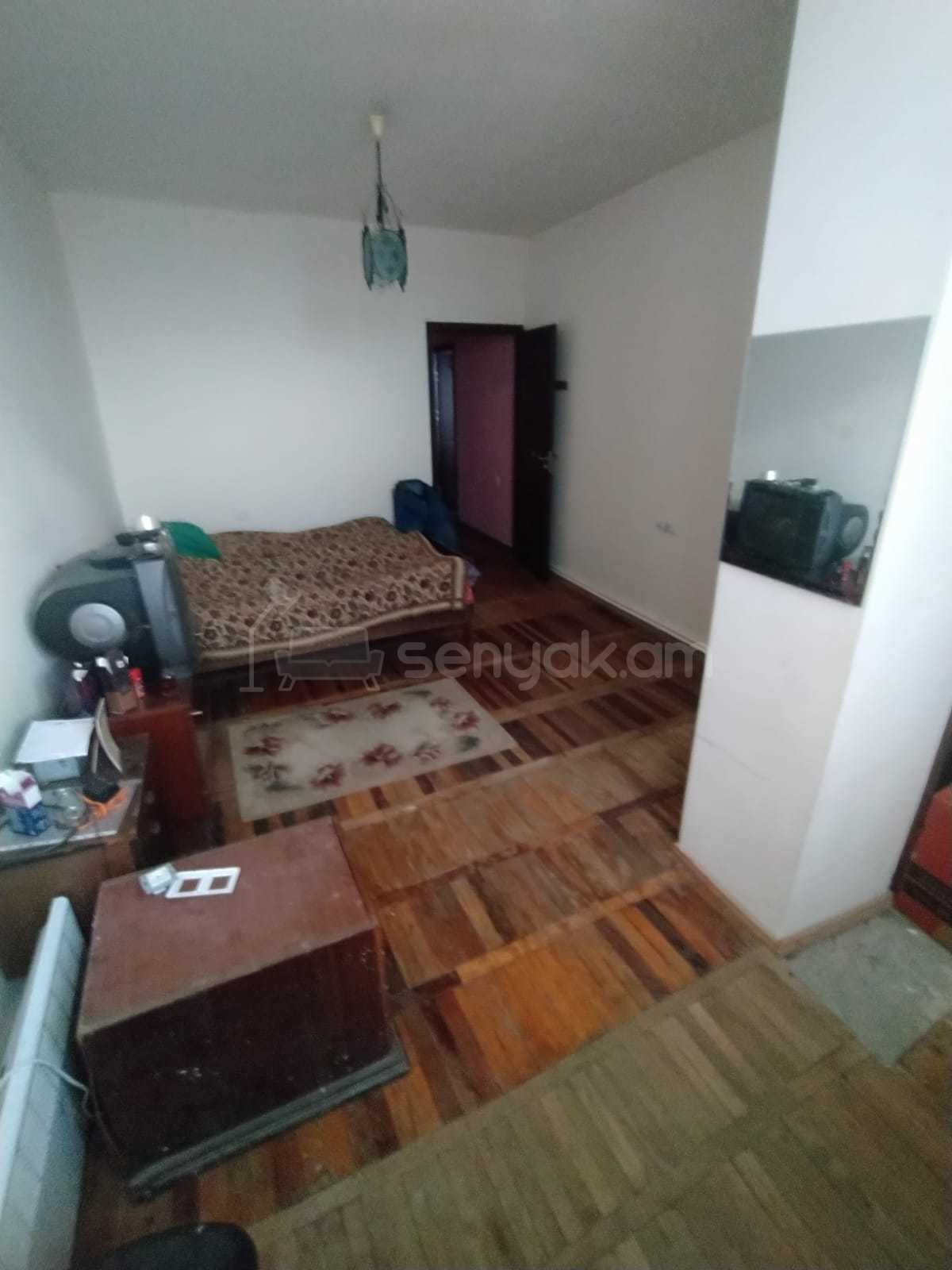 4 Սենյականոց Բնակարան, 110քմ, 11/16 հարկ, Նորմալ Վիճակում