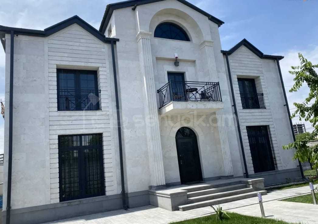 5 Սենյականոց Շքեղ Առանձնատուն, 200քմ