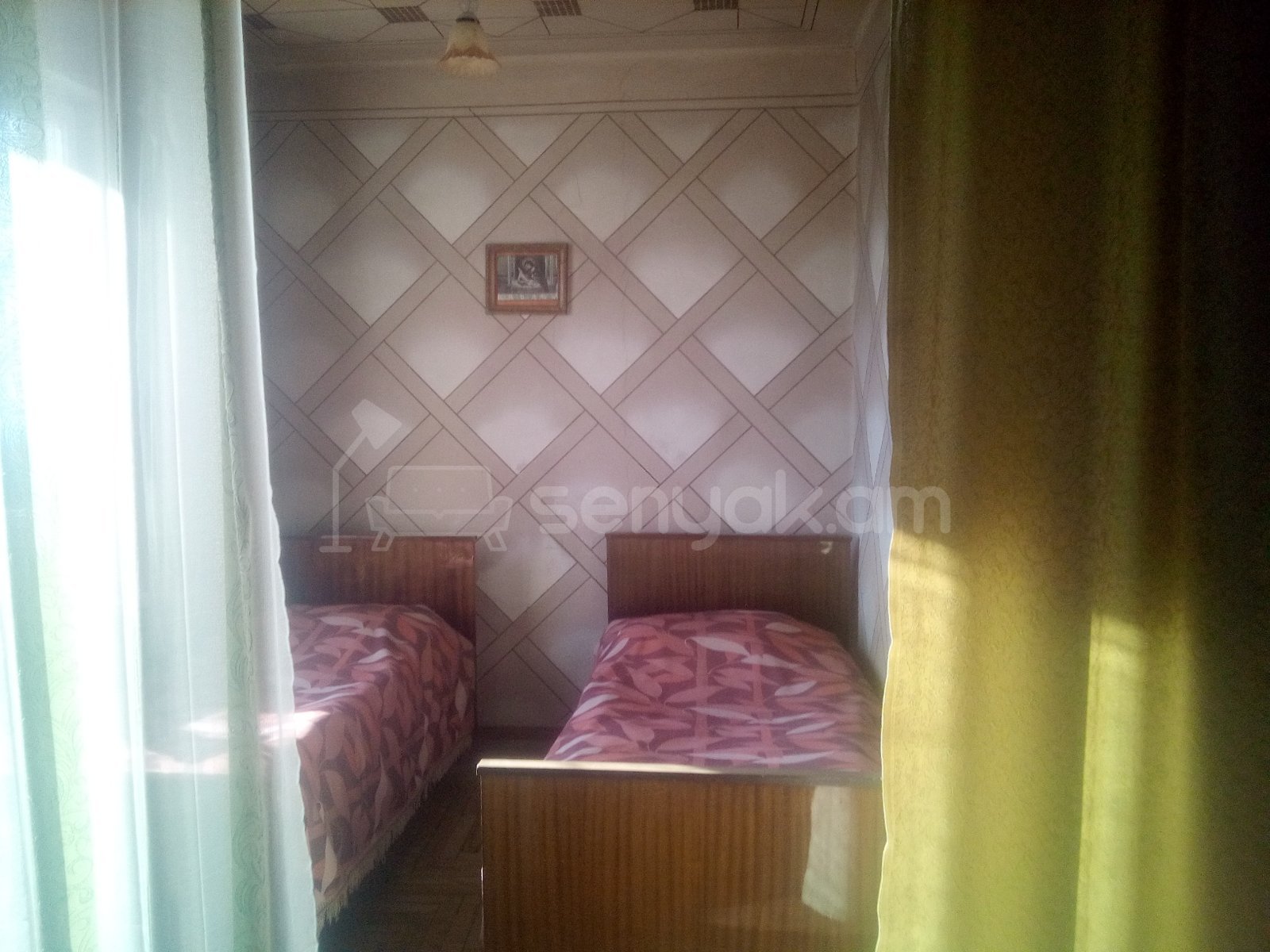 2 Սենյականոց Բնակարան Քարե Շենքում, 64քմ, 5/5 հարկ, Պետական Վիճակում