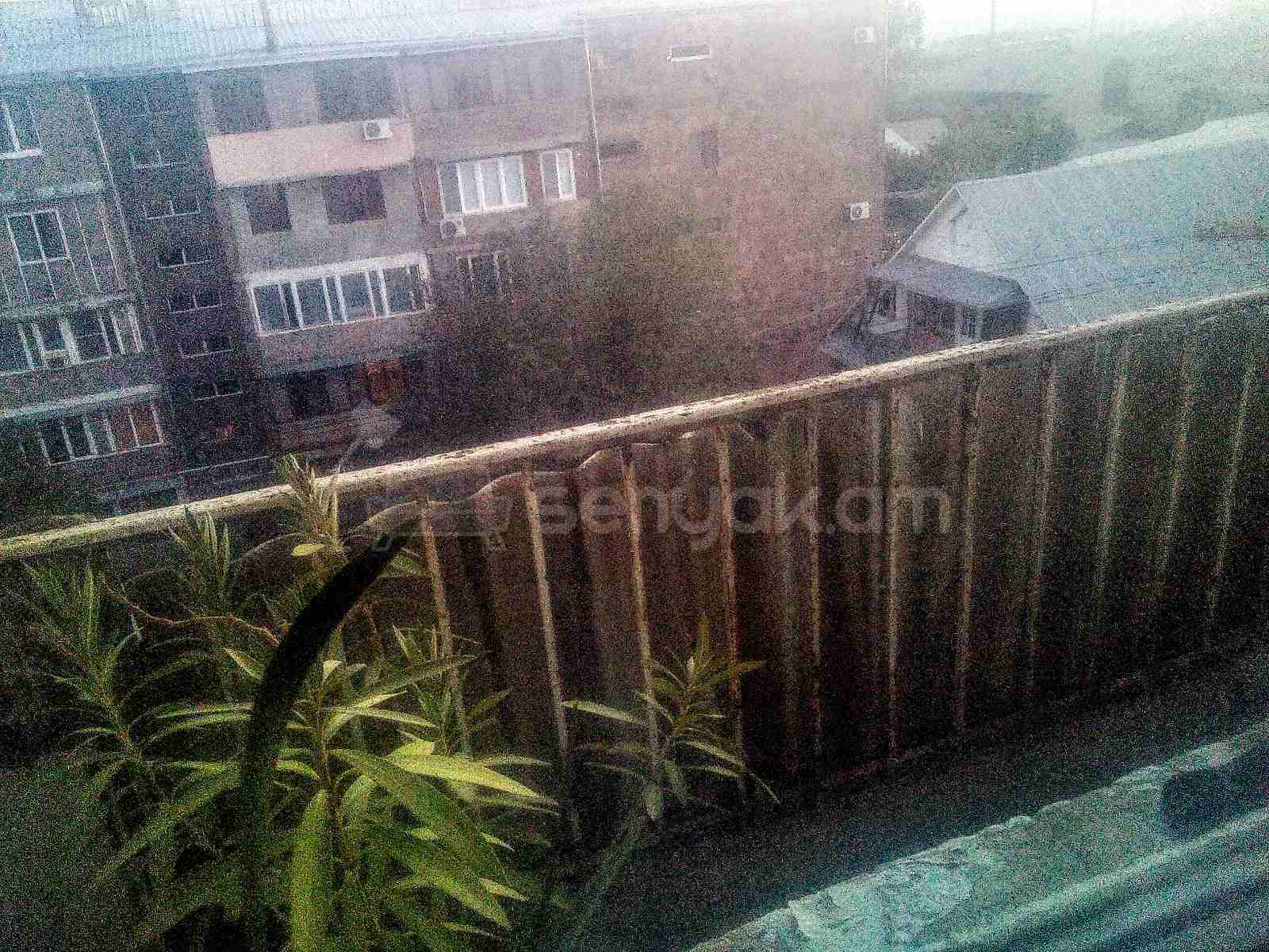 2 Սենյականոց Բնակարան Քարե Շենքում, 64քմ, 5/5 հարկ, Պետական Վիճակում