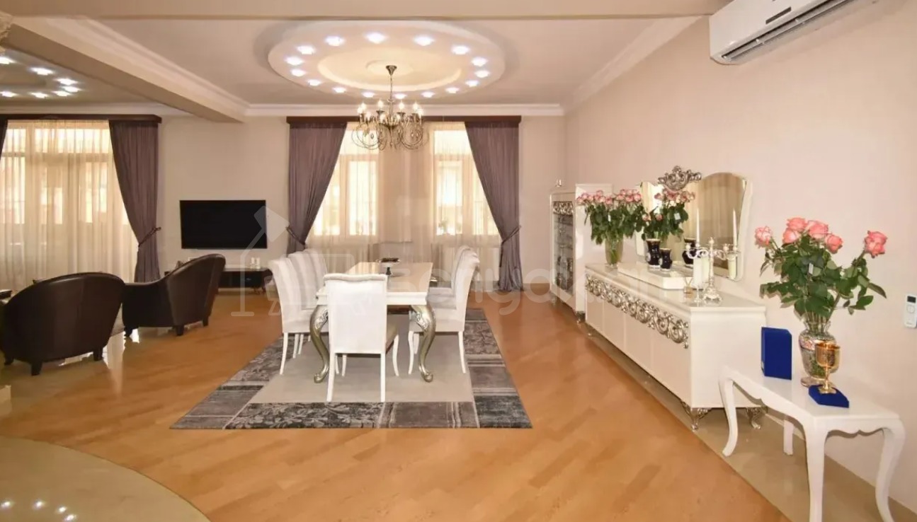 5 Սենյականոց Բնակարան Նորակառույցում, 275քմ, 3/6 հարկ, Դիզայներական Վերանորոգված