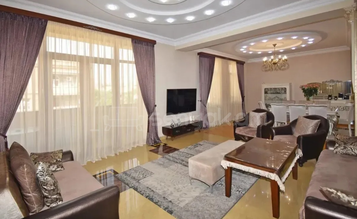 5 Սենյականոց Բնակարան Նորակառույցում, 275քմ, 3/6 հարկ, Դիզայներական Վերանորոգված