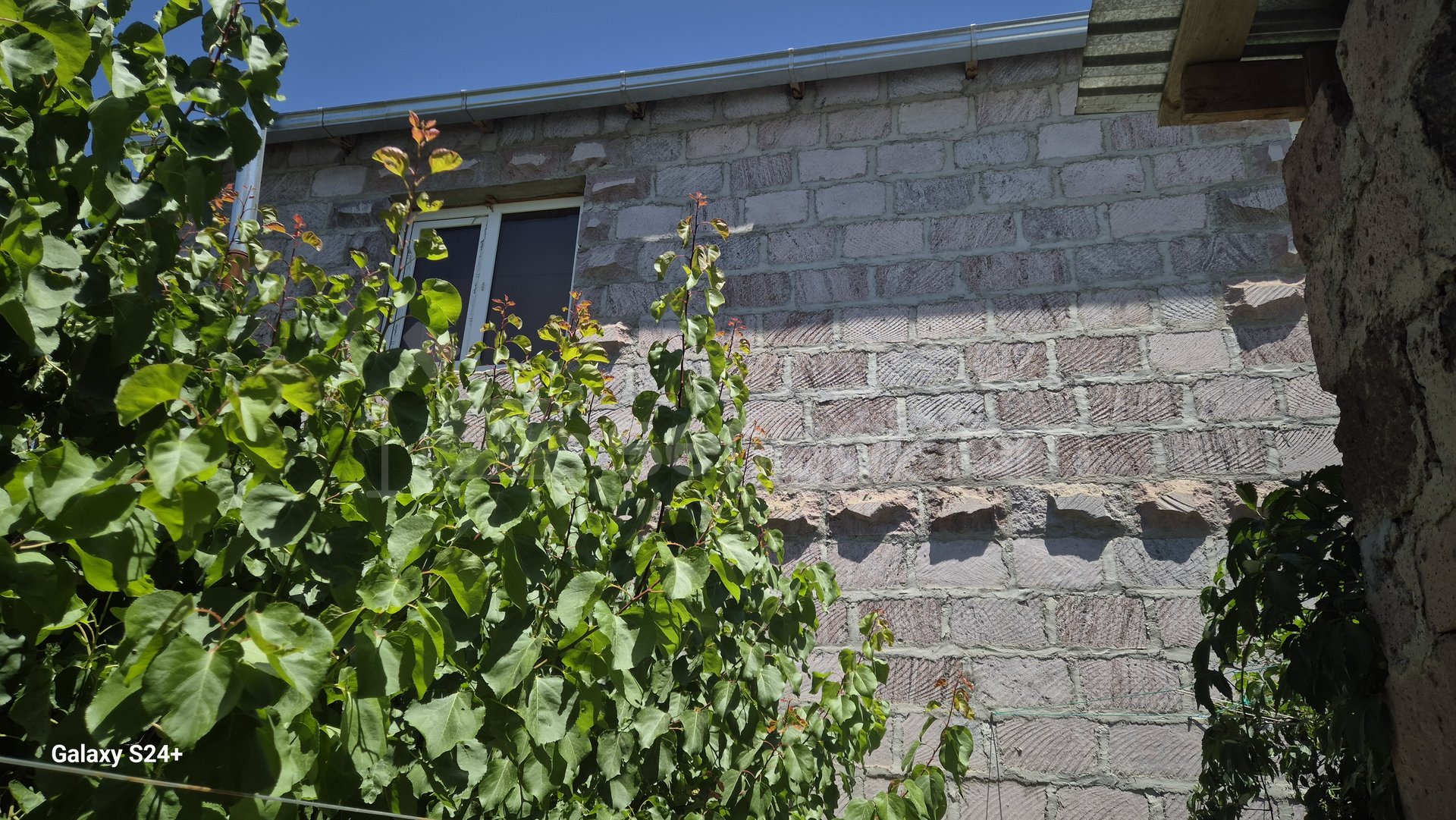 6 Սենյականոց Սեփական Տուն, 240քմ