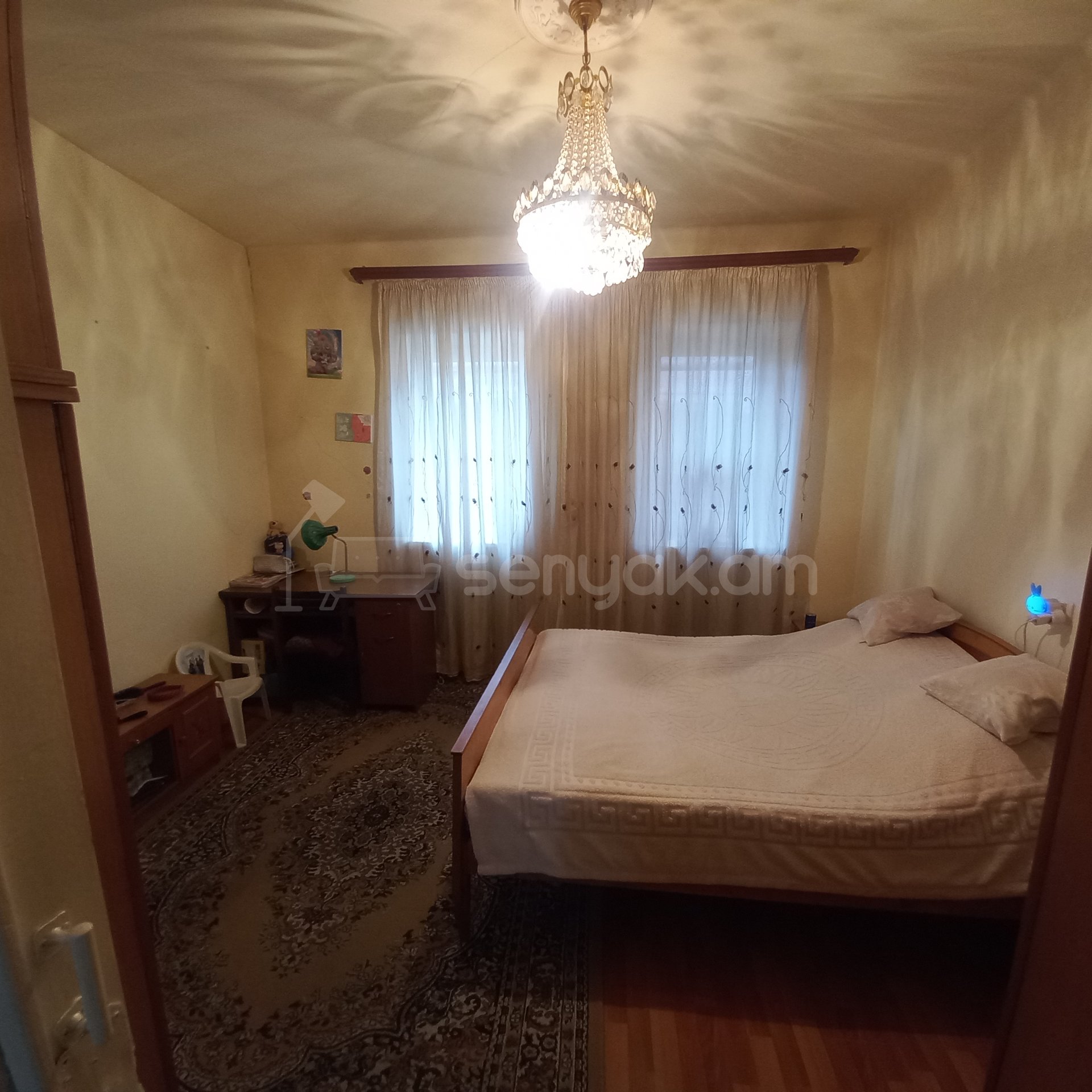 4 Սենյականոց Սեփական Տուն, 195քմ, Նորմալ Վիճակում