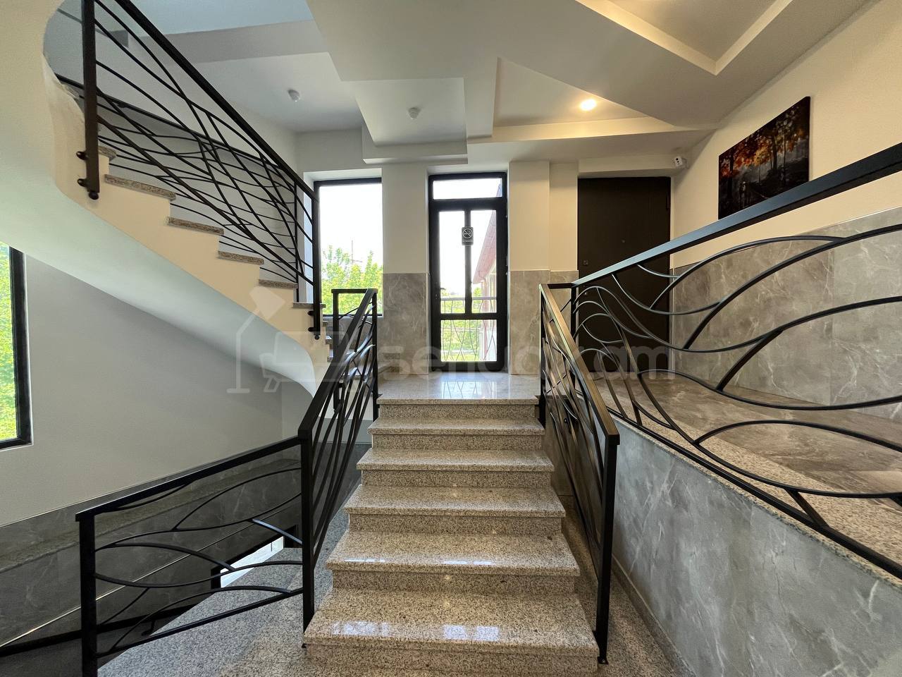 2 Սենյականոց Բնակարան Նորակառույցում, 50քմ, 2/3 հարկ, Կապիտալ Վերանորոգված, Կահավորված