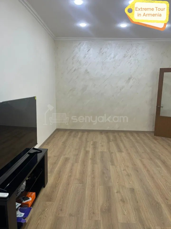 2 Սենյականոց Բնակարան Քարե Շենքում, 52քմ, 2/6 հարկ, Կապիտալ Վերանորոգված, Կահավորված, Արևկող