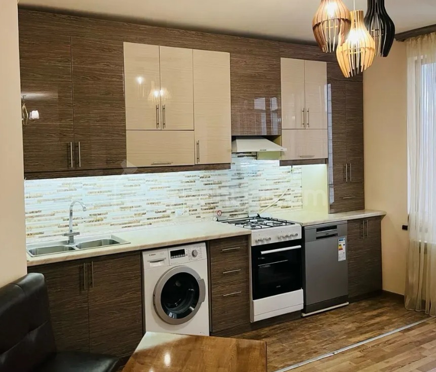 2 Սենյականոց Բնակարան Նորակառույցում, 52քմ, 4/12 հարկ, Կապիտալ Վերանորոգված