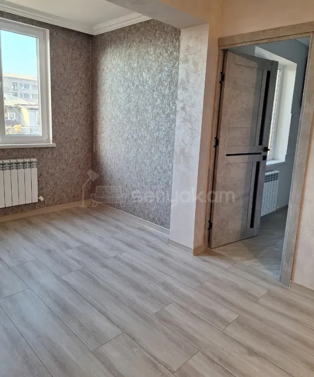 2 Սենյականոց Բնակարան Քարե Շենքում, 53քմ, 4/5 հարկ, Կապիտալ Վերանորոգված