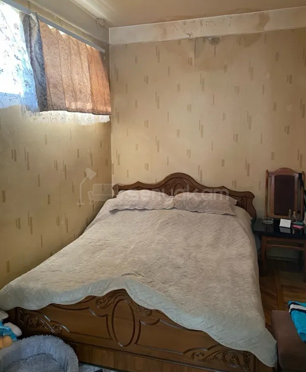 3 Սենյականոց Բնակարան Քարե Շենքում, 65քմ, 5/5 հարկ, Կոսմետիկ Վերանորոգված