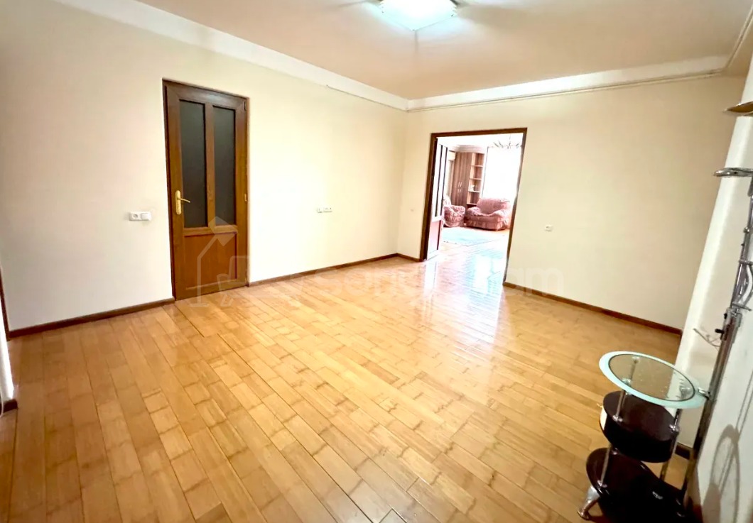3 Սենյականոց Բնակարան, 96քմ, 7/9 հարկ, Կապիտալ Վերանորոգված