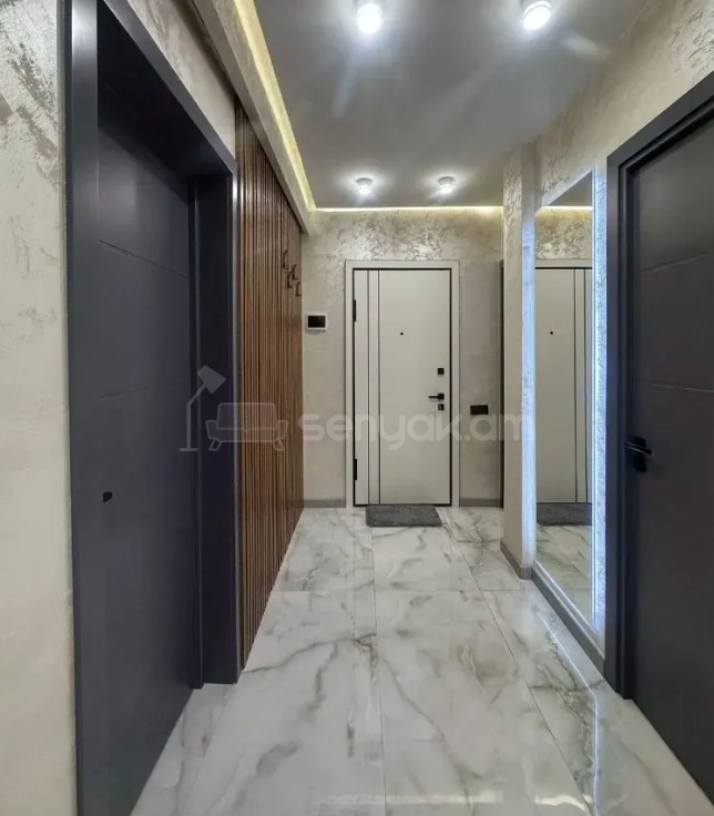 2 Սենյականոց Բնակարան, 47քմ, 6/9 հարկ, Դիզայներական Վերանորոգված