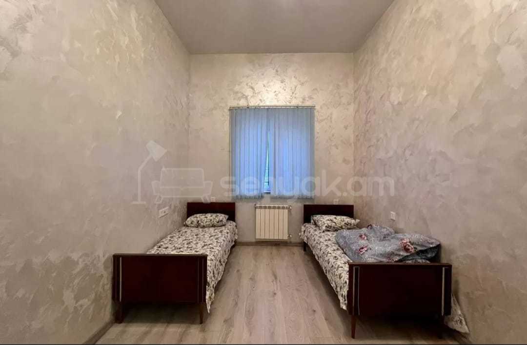 6 Սենյականոց Շքեղ Առանձնատուն, 200քմ, Լողավազանով