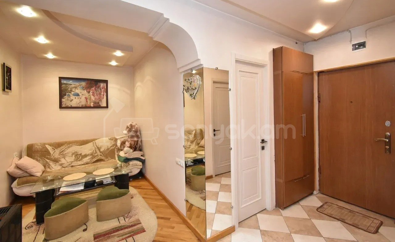 3 Սենյականոց Բնակարան, 75քմ, 9/9 հարկ, Կապիտալ Վերանորոգված
