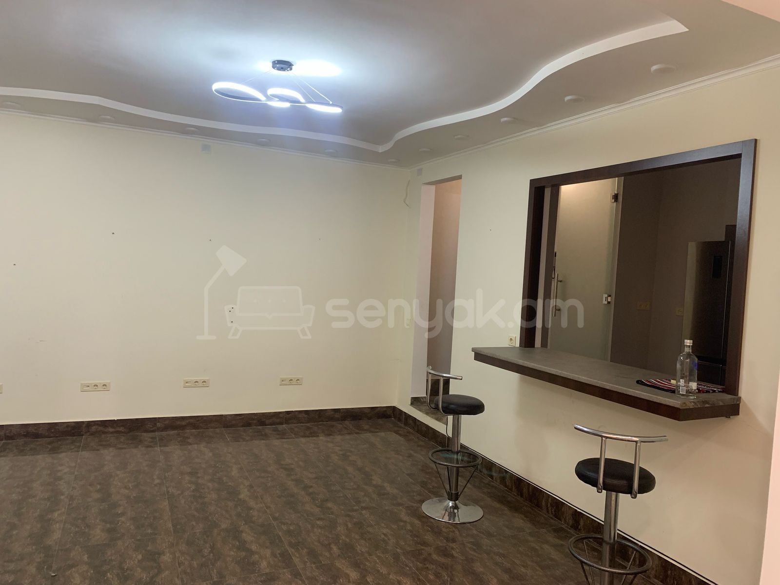 Կոմերցիոն Տարածք, 76քմ