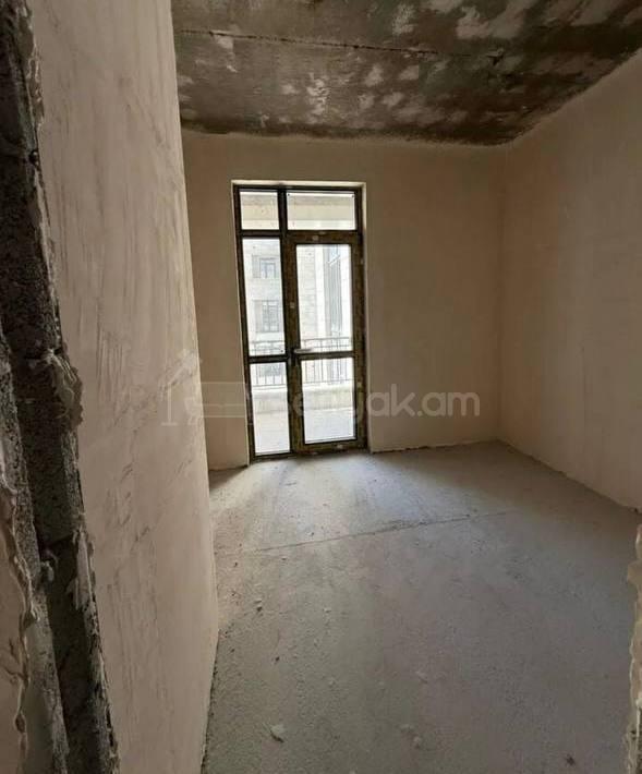3 Սենյականոց Բնակարան Նորակառույցում, 83քմ, 15/19 հարկ, Զրոյական Վիճակում