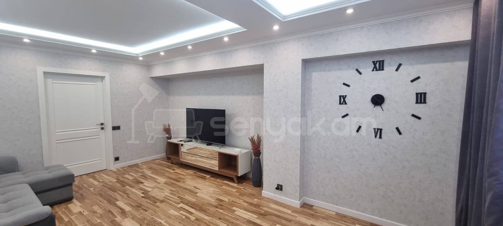 2 Սենյականոց Բնակարան, 60քմ, 2/10 հարկ, Կապիտալ Վերանորոգված, Կահավորված, Արևկող