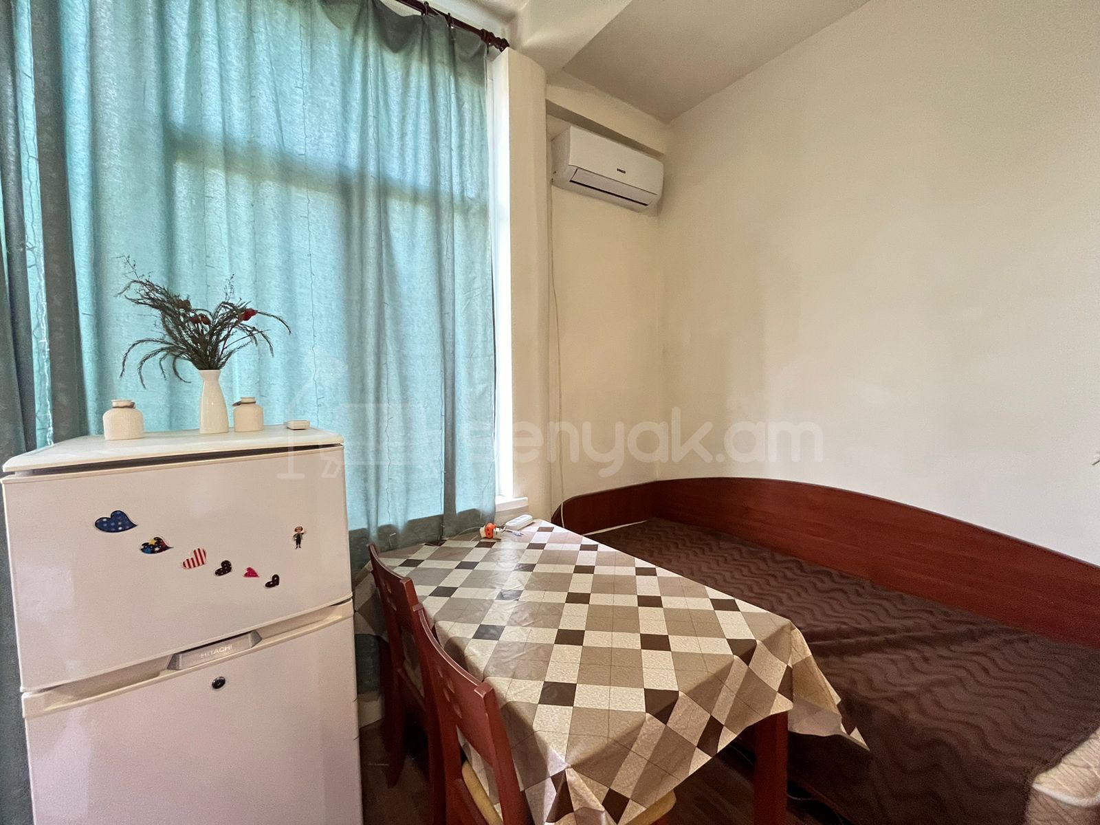 2 Սենյականոց Բնակարան Քարե Շենքում, 58քմ, 3/5 հարկ, Կապիտալ Վերանորոգված, Կահավորված, Արևկող