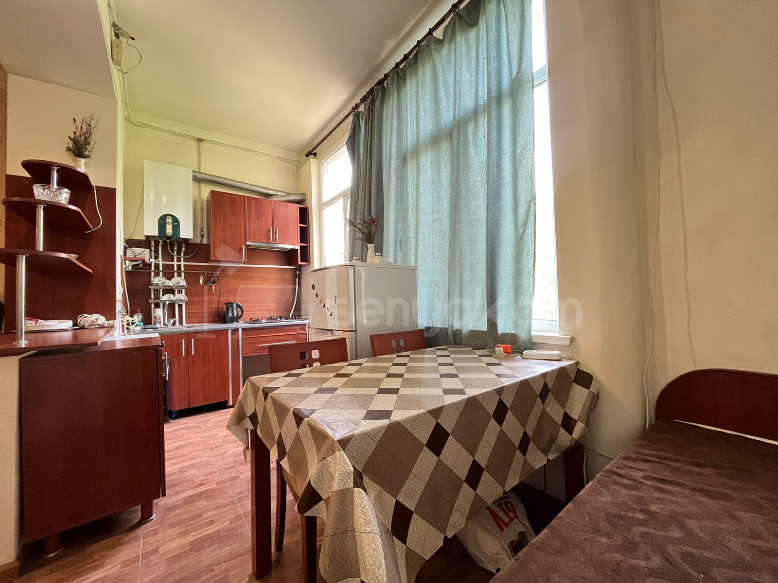 2 Սենյականոց Բնակարան Քարե Շենքում, 58քմ, 3/5 հարկ, Կապիտալ Վերանորոգված, Կահավորված, Արևկող
