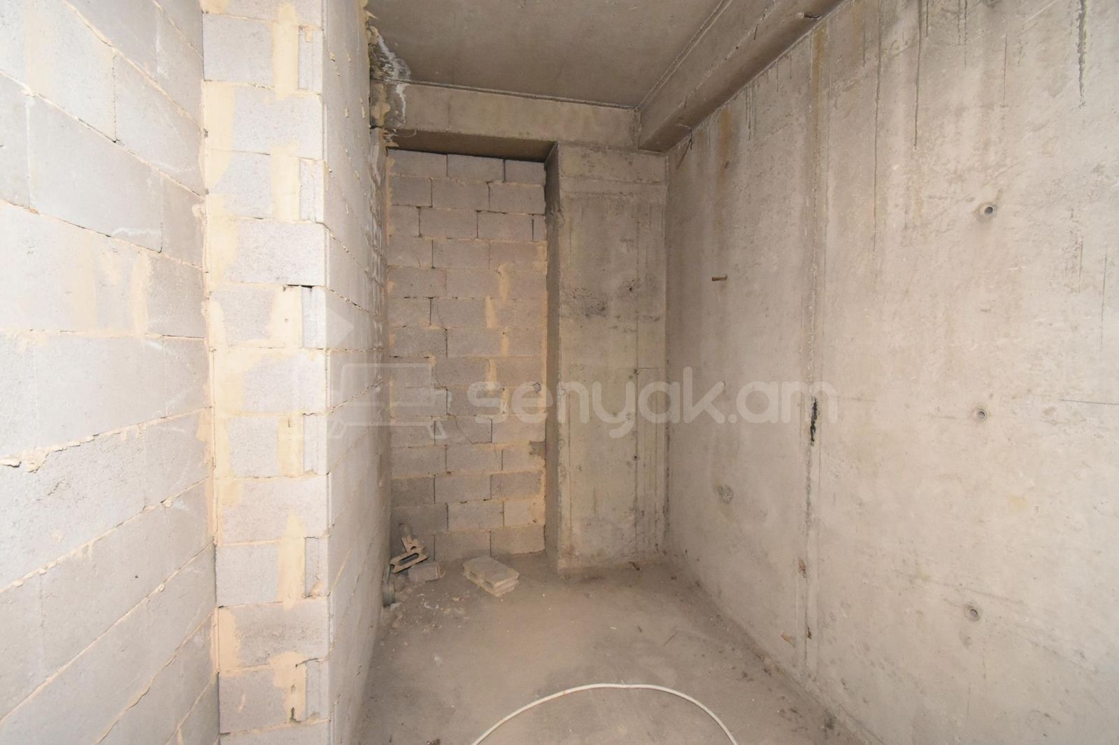 3 Սենյականոց Բնակարան Նորակառույցում, 107քմ, 11/15 հարկ, Զրոյական Վիճակում