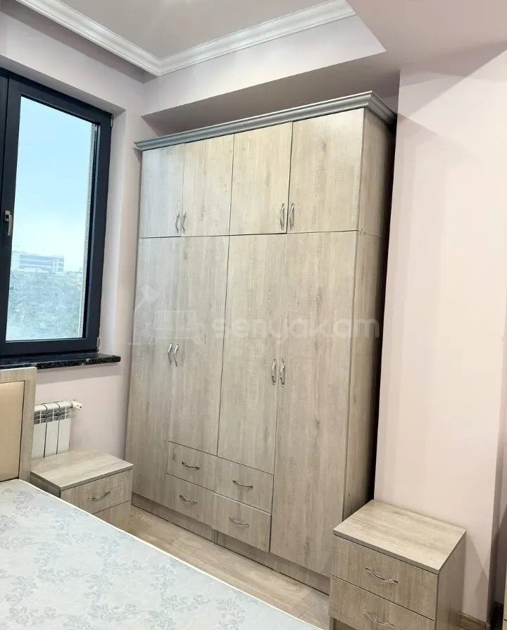 3 Սենյականոց Բնակարան, 74քմ, 12/18 հարկ, Կապիտալ Վերանորոգված, Կահավորված, Արևկող