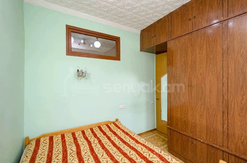 2 Սենյականոց Բնակարան Քարե Շենքում, 55քմ, 5/5 հարկ, Կապիտալ Վերանորոգված, Կահավորված