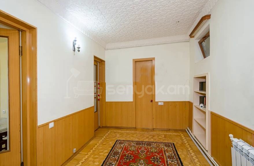 2 Սենյականոց Բնակարան Քարե Շենքում, 55քմ, 5/5 հարկ, Կապիտալ Վերանորոգված, Կահավորված