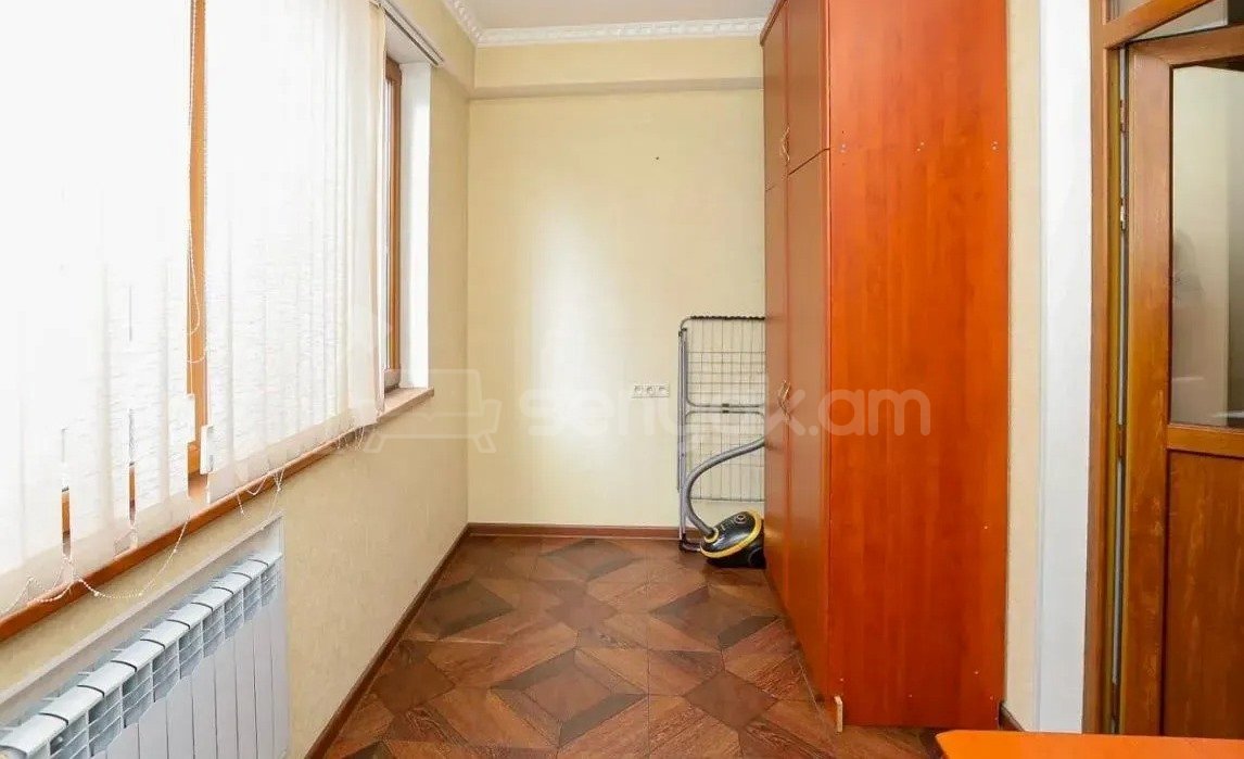 3 Սենյականոց Բնակարան, 110քմ, 4/14 հարկ, Կապիտալ Վերանորոգված