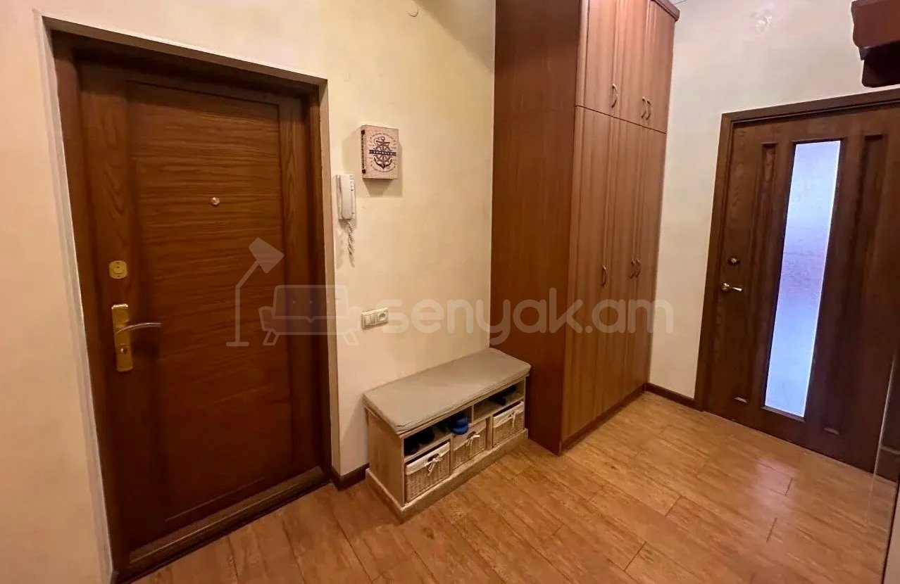 3 Սենյականոց Բնակարան, 110քմ, 4/14 հարկ, Կապիտալ Վերանորոգված