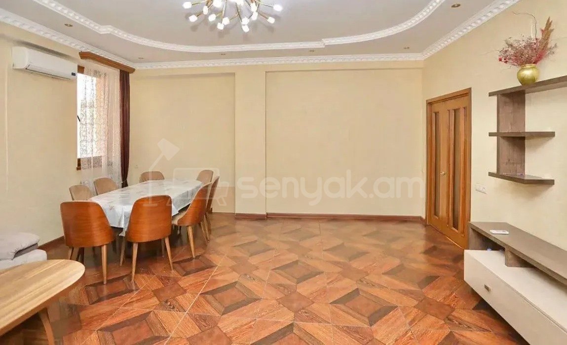 3 Սենյականոց Բնակարան, 110քմ, 4/14 հարկ, Կապիտալ Վերանորոգված