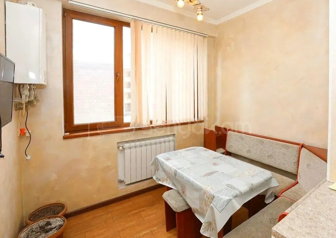 3 Սենյականոց Բնակարան, 110քմ, 4/14 հարկ, Կապիտալ Վերանորոգված