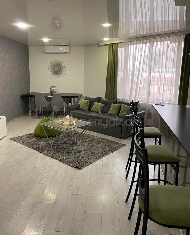 3 Սենյականոց Բնակարան, 67քմ, 7/12 հարկ, Կապիտալ Վերանորոգված