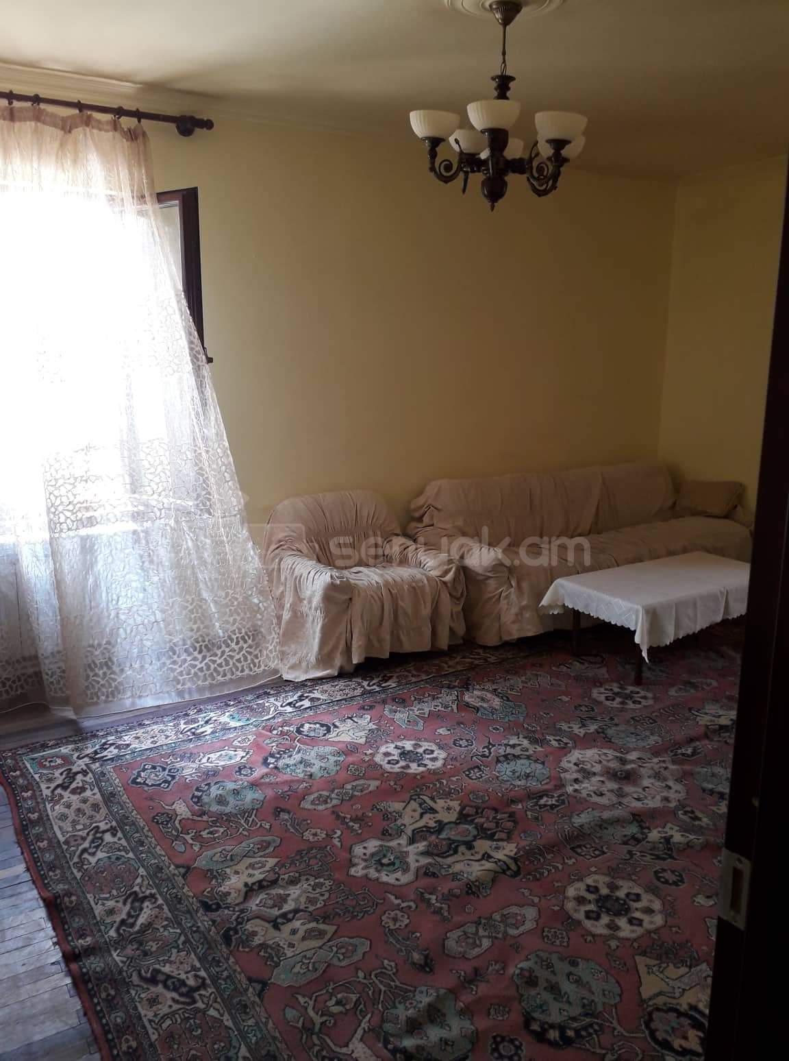 3 Սենյականոց Բնակարան, 70քմ, 6/9 հարկ, Նորմալ Վիճակում, Կահավորված, Արևկող