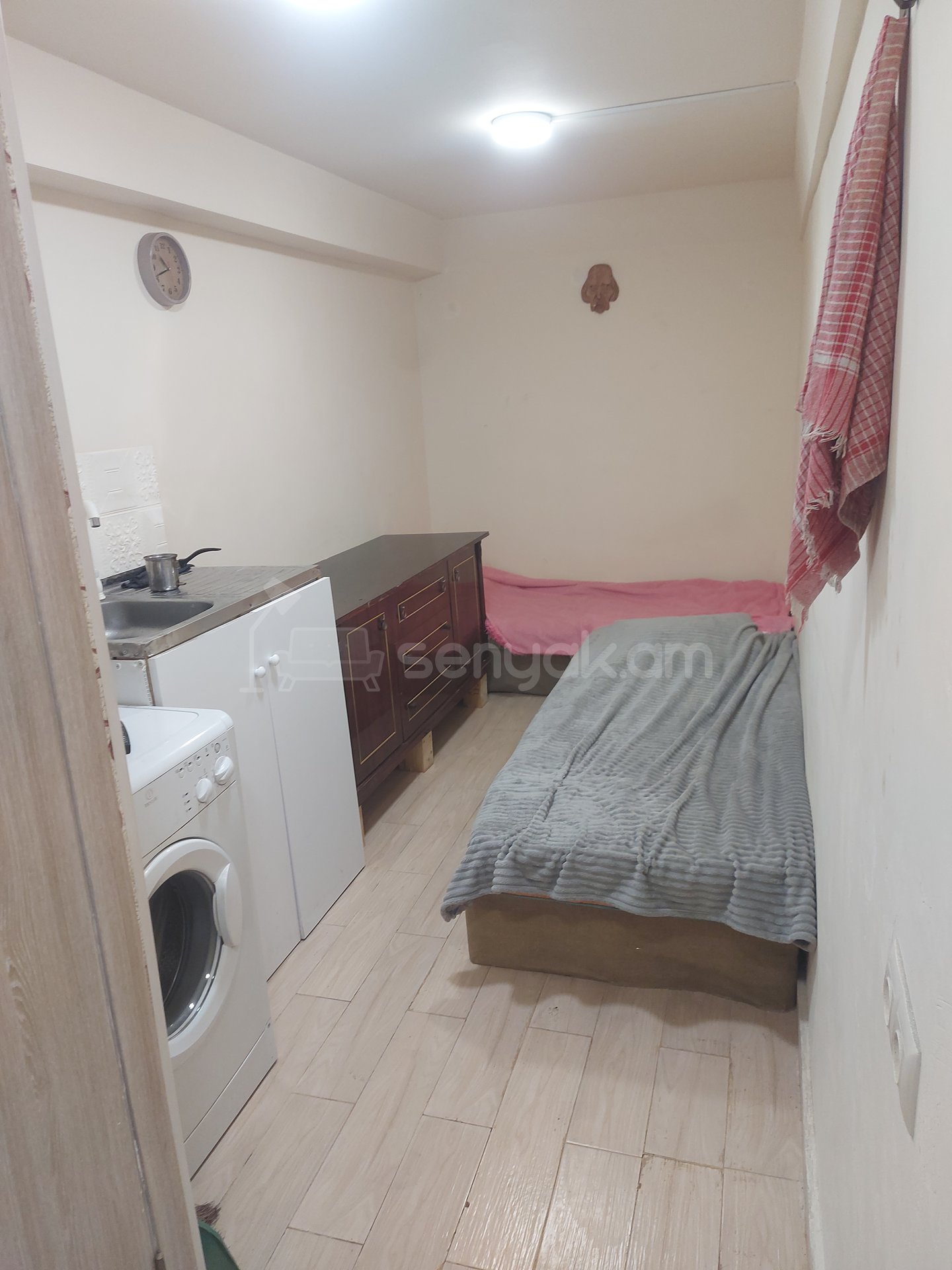 1 Սենյականոց Բնակարան, 12քմ, 1/1 հարկ, Նորմալ Վիճակում