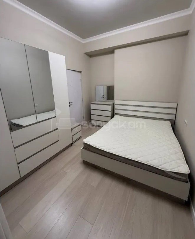 2 Սենյականոց Բնակարան Նորակառույցում, 47քմ, 13/18 հարկ, Կապիտալ Վերանորոգված, Կահավորված