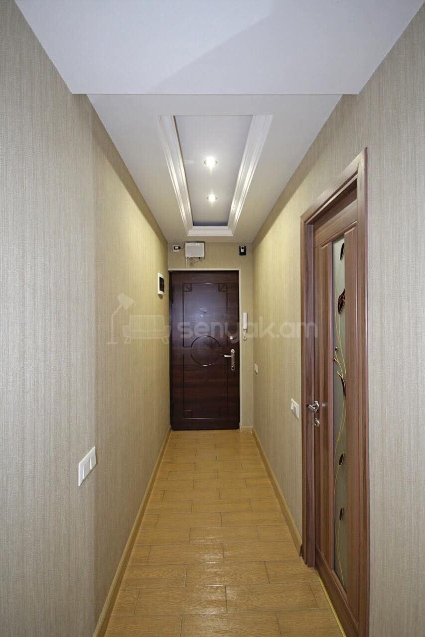 3 Սենյականոց Բնակարան, 77քմ, 14/16 հարկ, Կապիտալ Վերանորոգված, Կահավորված