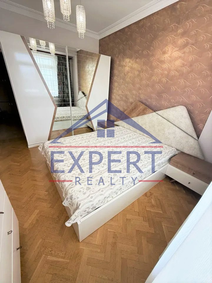 3 Սենյականոց Բնակարան, 95քմ, 4/10 հարկ, Կապիտալ Վերանորոգված, Կահավորված