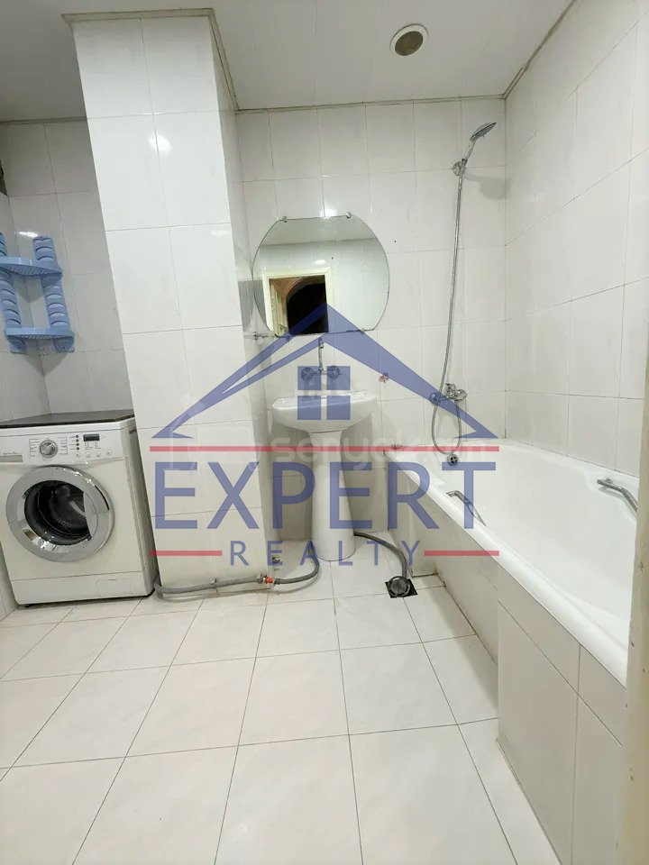3 Սենյականոց Բնակարան, 95քմ, 4/10 հարկ, Կապիտալ Վերանորոգված, Կահավորված