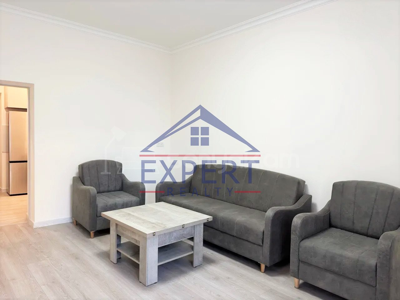 2 Սենյականոց Բնակարան Քարե Շենքում, 47քմ, 3/5 հարկ, Կապիտալ Վերանորոգված, Կահավորված